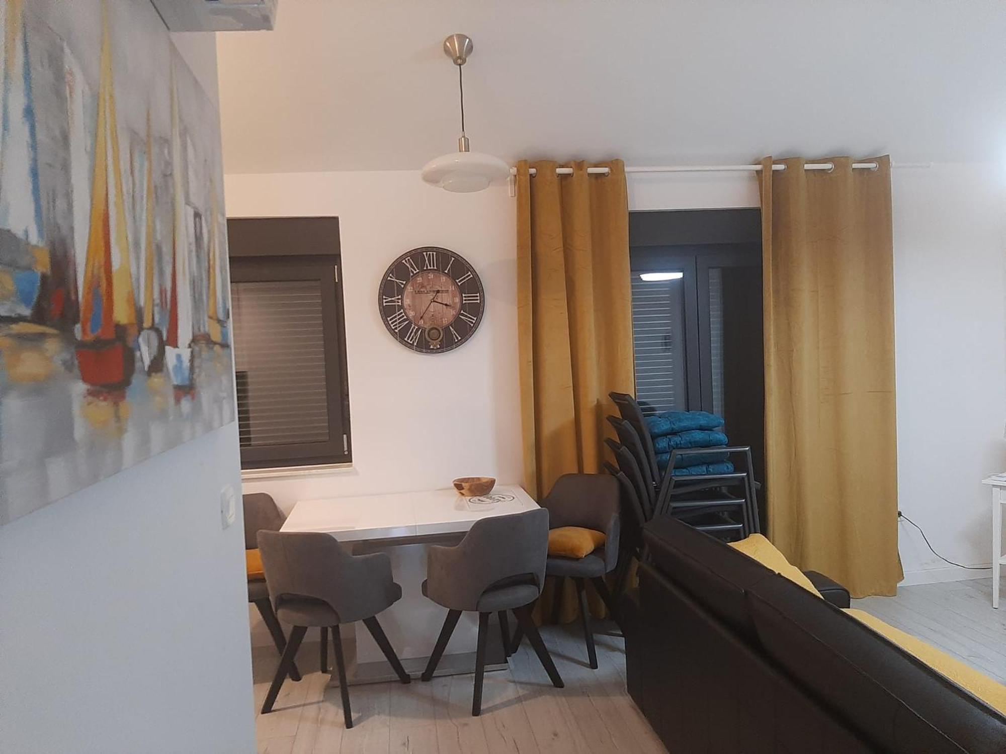 Sucur Apartman *